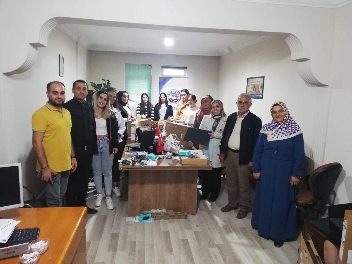 ilçemizde Binlerce Gence İş İmkanı Sağladık