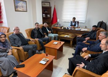 ODA BAŞKANLARIYLA BİRLİKTE İLÇEMİZ İÇİN ÇALIŞIYORUZ