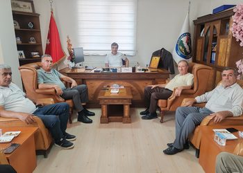 Ömer Çoktin’e Teşekkür Plaketi Takdim Edildi